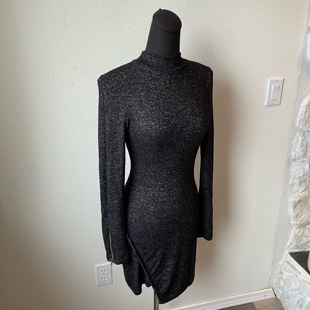 Fashion Nova Long Sleeved Super Flattering Dress with Zipper Sleeve Detail